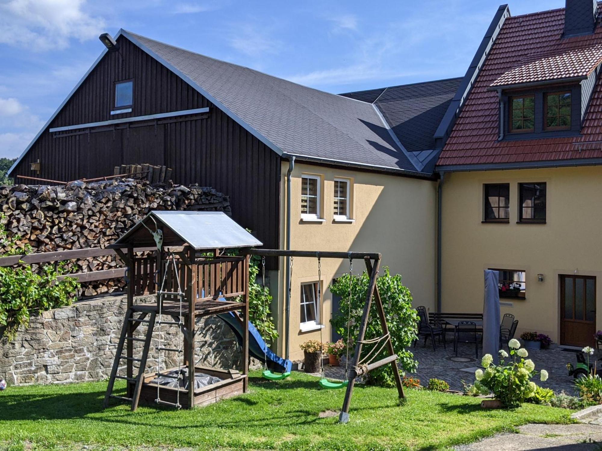 Ferienwohnung Aus-Zeit Auf Dem Lande Bad Gottleuba-Berggiesshuebel ภายนอก รูปภาพ