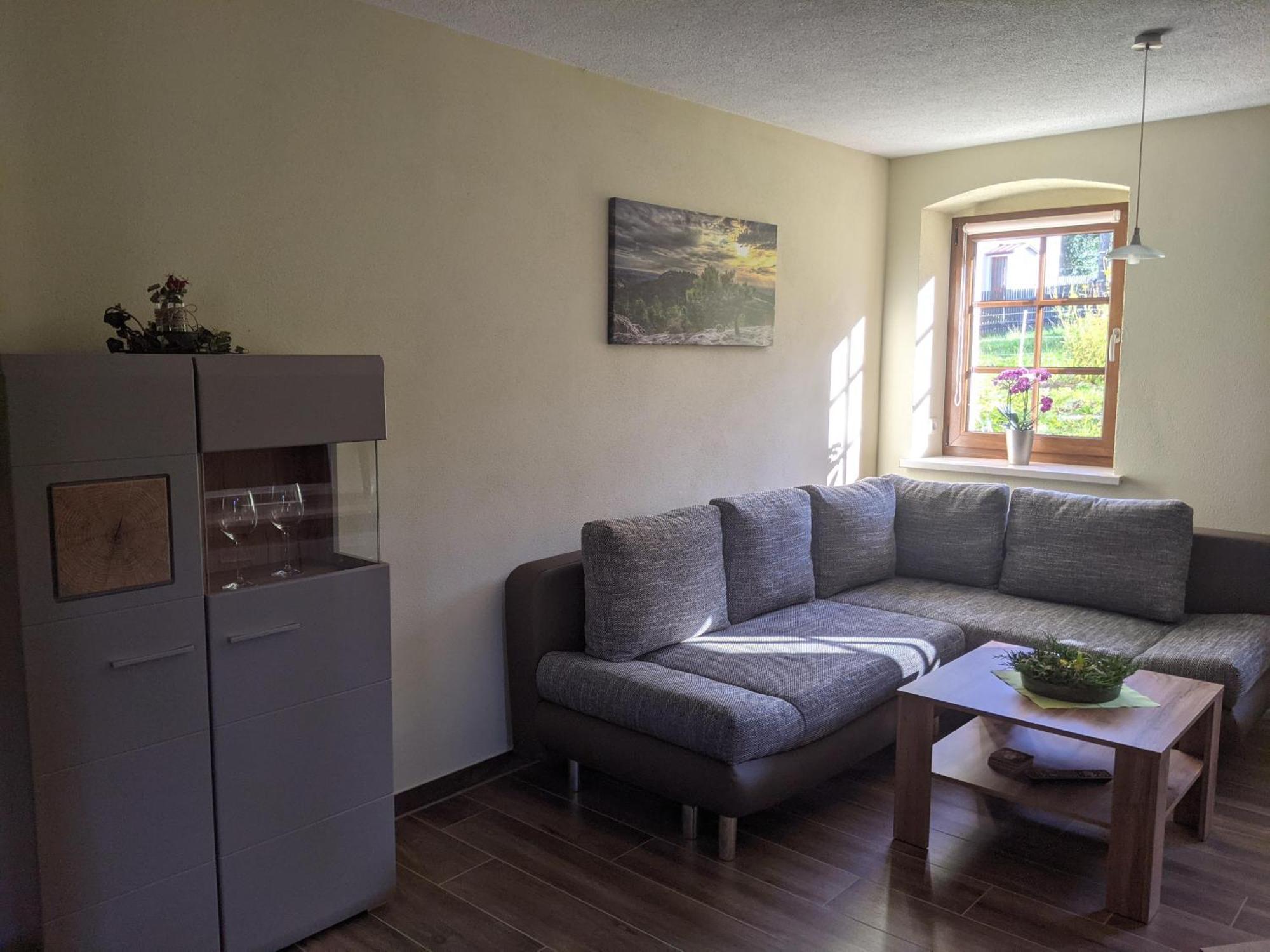 Ferienwohnung Aus-Zeit Auf Dem Lande Bad Gottleuba-Berggiesshuebel ภายนอก รูปภาพ